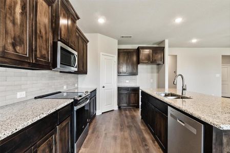 New construction Single-Family house 2202 Briarwood Dr, Bridgeport, TX 76426 null- photo 6 6