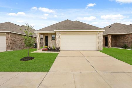 New construction Single-Family house 1604 Luke Street, Ennis, TX 75119 The Wildflower- photo 0