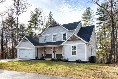 New construction Single-Family house 690 Settlers Trl, Mars Hill, NC 28754 - image