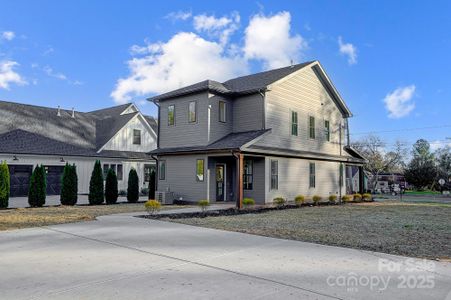 New construction Single-Family house 901 Edgemont Ave, Belmont, NC 28012 null- photo 37 37