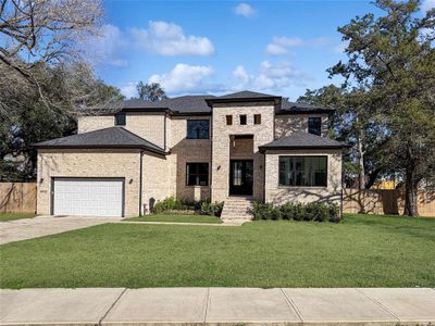 New construction Single-Family house 10902 Britoak Ln, Houston, TX 77079 null- photo 0 0