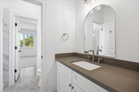 New construction Single-Family house 4951 Glenmeadow Dr, Houston, TX 77096 - image 9