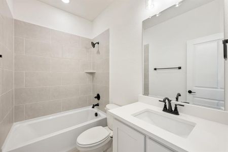 New construction Single-Family house 2349 Flora Dr, Rockwall, TX 75032 plan Spring Cress II - image 17
