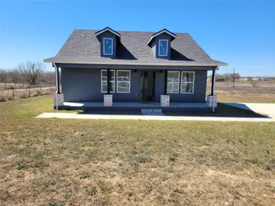 New construction Single-Family house 577 County Rd 422 A Rd, Stockdale, TX 78160 - image