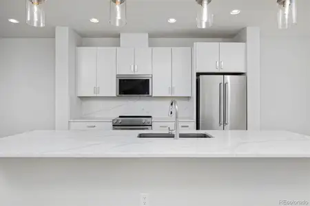 New construction Townhouse house 11512 Vibrato Ln, Lone Tree, CO 80134 - image