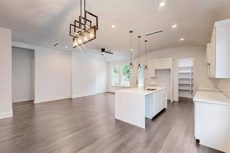 New construction Single-Family house 2323 Harding St, Dallas, TX 75215 null- photo 6 6