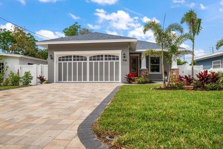 New construction Single-Family house 906 15Th Avenue Nw, Largo, FL 33770 - photo 0