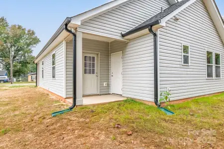 New construction Single-Family house 409 E Henderson St, East Spencer, NC 28039 - image