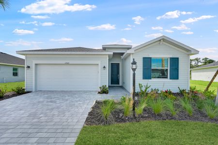 New construction Single-Family house 17581 Saddleback Lp, North Fort Myers, FL 33917 plan Trevi - image