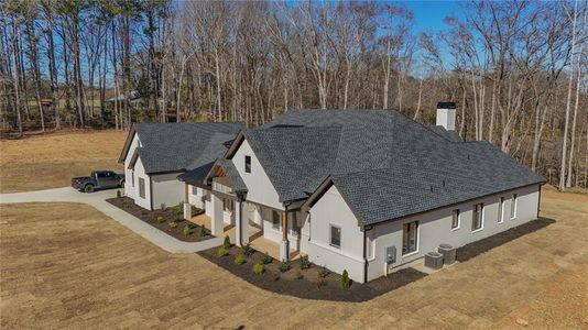 New construction Single-Family house 938 Creek Nation Rd, Jefferson, GA 30549 null- photo 2 2