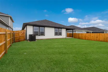 New construction Single-Family house 18005 Purple Top Ln, Manor, TX 78653 The Irvine- photo 0