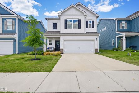 New construction Single-Family house 75 Commons Cir, Clayton, NC 27520 - image
