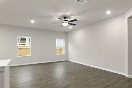 New construction Single-Family house 113 Judson St, Bertram, TX 78605 plan Ford - image 15