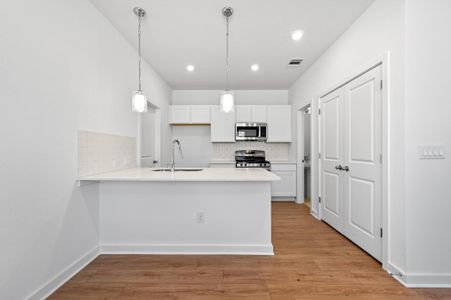 New construction Condo house 497 Orleanian Dr, Unit C, Buda, TX 78610 - image 8