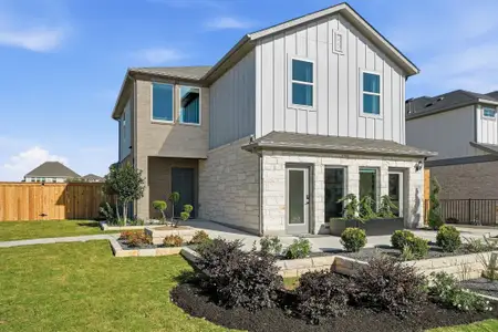 New construction Single-Family house 960 Cherrystone Lp, Buda, TX 78610 plan Harrier - image