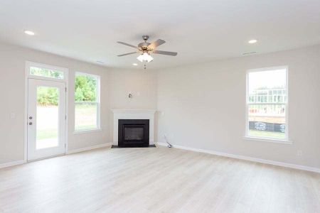 New construction Single-Family house 80 Ballast Point, Clayton, NC 27520 - photo 17 17