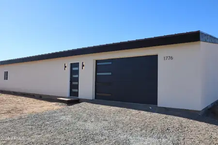 New construction Single-Family house 1776 N Smart Rd, Maricopa, AZ 85139 - image