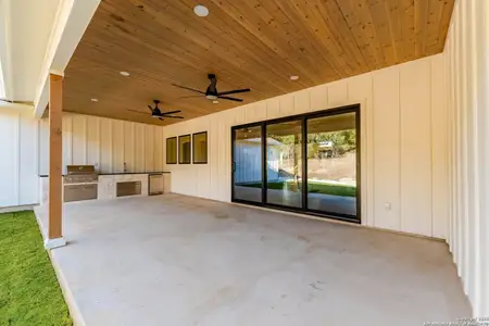 New construction Single-Family house 736 Mountain Creek Trl, Boerne, TX 78006 - image 3