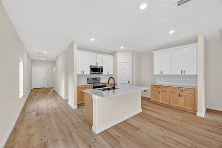 New construction Single-Family house 640 Levine Ct, Montgomery, TX 77316 plan RC Conway - image 12