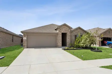 New construction Single-Family house 9513 Doverglen Dr, Fort Worth, TX 76131 - image