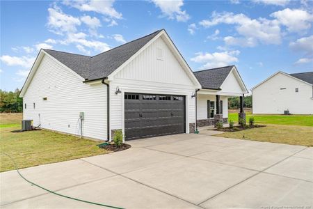 New construction Single-Family house 2534 Parker Memorial Rd, Clinton, NC 28328 - image