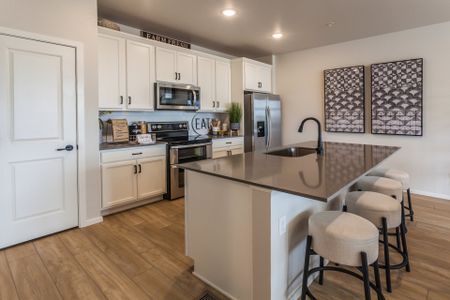 New construction Condo/Apt house 505 N Aria Way, Fort Collins, CO 80524 - photo 26 26