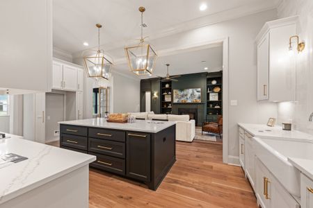 New construction Single-Family house Montgomery, TX 77356 plan The Champagne - image 14