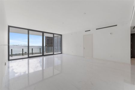 New construction Condo/Apt house 300 Biscayne Way, Unit 2103, Miami, FL 33131 - photo 3 3