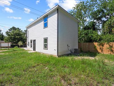 New construction Single-Family house 8929 Caddo Rd, Houston, TX 77078 null- photo 21 21