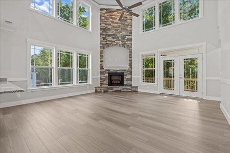 New construction Single-Family house 100 Double Crest Dr, Taylors, SC 29687 - image 5