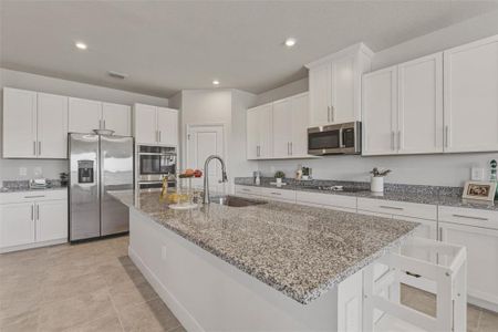New construction Single-Family house 16390 Queen Palm Dr, Port Charlotte, FL 33953 plan Lynn Haven - image 15