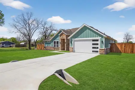 New construction Single-Family house 900 Cope St, Mansfield, TX 76065 - image