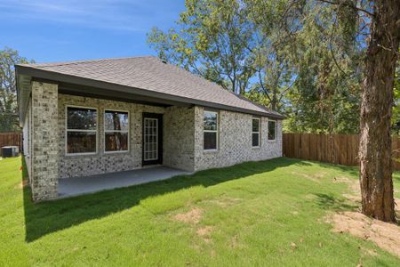 New construction Single-Family house 512 Frazier St, Terrell, TX 75160 - image