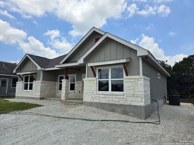 New construction Single-Family house 1729 Blueridge Dr, Canyon Lake, TX 78133 - photo 0