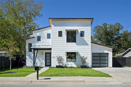 New construction Single-Family house 3004 Ray Wood Dr, Austin, TX 78704 - photo 0