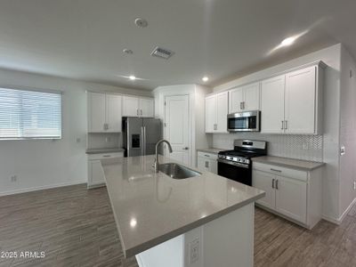 New construction Single-Family house 22859 E Lords Wy, Queen Creek, AZ 85142  Sunflower - photo 16 16