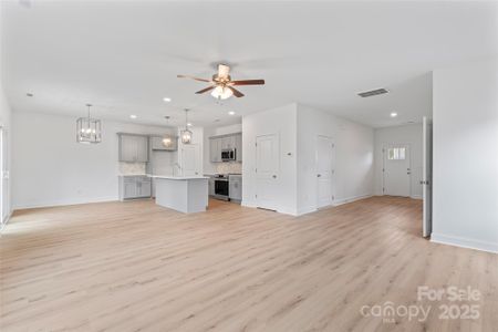 New construction Single-Family house 1560 Solitude Ct, Unit 11, Kannapolis, NC 28081 - image 18