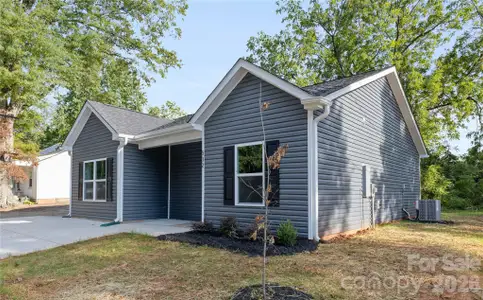New construction Single-Family house 6924 Ridge Lane Rd, Charlotte, NC 28262 - image