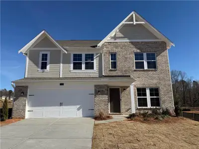 New construction Single-Family house 795 Crystal Lake Pkwy, Hoschton, GA 30548 - image