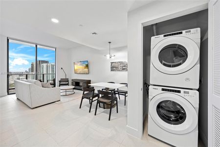 New construction Condo house 159 Ne 6Th St, Unit 5113, Miami, FL 33132 - image 8