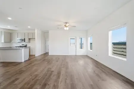 New construction Single-Family house 110 Olympic Park Dr, Kyle, TX 78640 plan Ruby - image 20