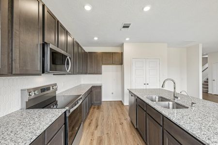 New construction Single-Family house 2503 Spruce Hill Rd, Beasley, TX 77417 plan Plan 2444 - image 11