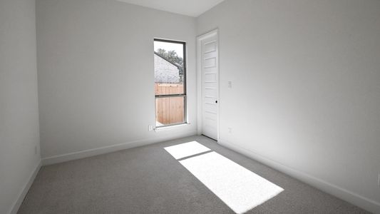 New construction Single-Family house 318 Prickly Poppy Lp, Kyle, TX 78640 plan 2444W - image 14