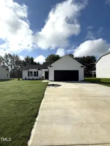 New construction Single-Family house 56 Oakfield Trace Dr, Four Oaks, NC 27524 null- photo 15 15