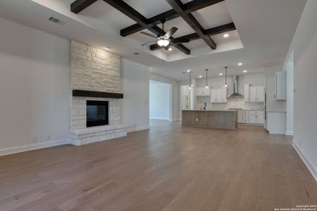 New construction Single-Family house 8727 Whisper Gate, Fair Oaks Ranch, TX 78015 Alexander II Homeplan- photo 12 12