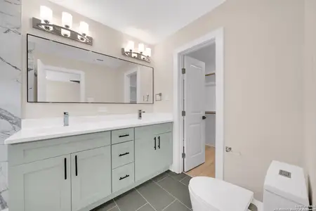 New construction Townhouse house 11710 Vance Jackson, Unit 702, San Antonio, TX 78230 - image