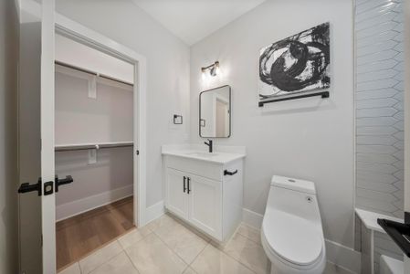 New construction Single-Family house 3520 Piney Woods Dr, Houston, TX 77018 - image 11