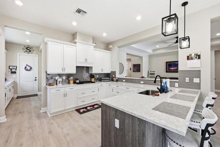 New construction Single-Family house 15264 Wildwood Cir, The Acreage, FL 33470 - image 6