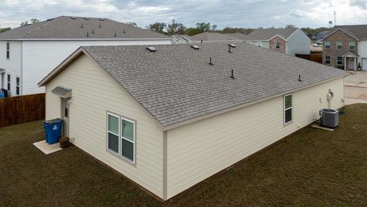 New construction Single-Family house 1106 Ripplewood Cir, Chandler, TX 75758 plan Lincoln - image