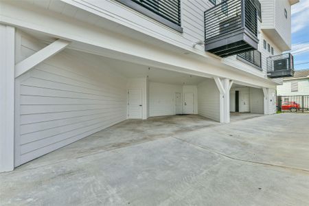 New construction Townhouse house 1716 23Rd St, Unit C, Galveston, TX 77550 - image